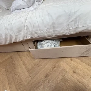 Kingsize divan bed frame - Image 2