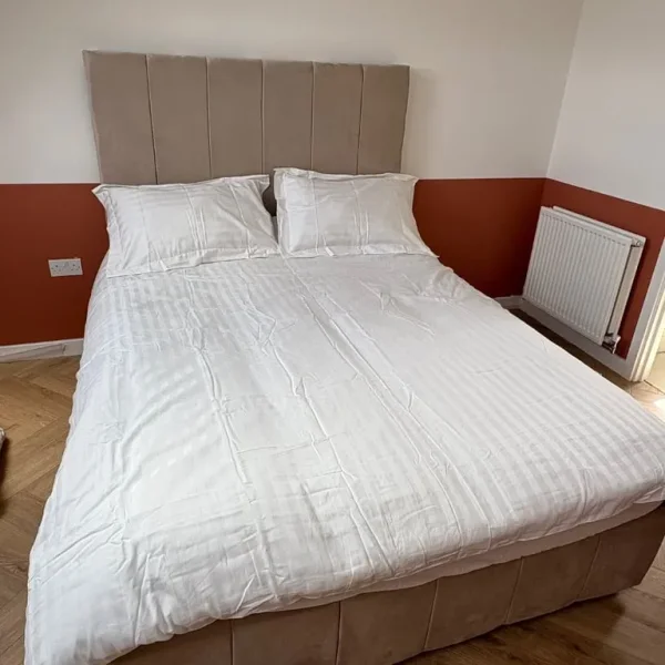 Kingsize divan bed frame