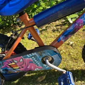14 inch wheels Spiderman boys bike - Image 2