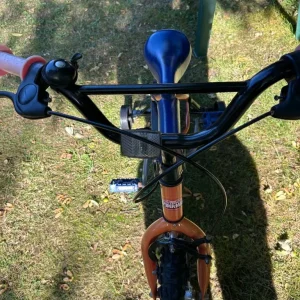 14 inch wheels Spiderman boys bike - Image 4