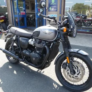 Triumph Bonneville T120 Black - 2021 - 12,874 Miles at Penrith Motorcycles - Image 2
