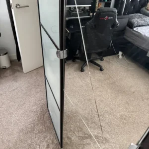 Double bed and wardrobe set - Image 2