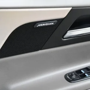 2015 Jaguar XE 2.0d Portfolio Saloon 4dr Diesel Auto Euro 6 (s/s) (180 ps) Saloon Diesel Automatic - Image 6