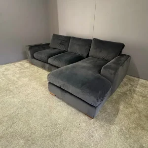 Grey right hand French velvet chaise sofa DELIVERY AVAILABLE - Image 2