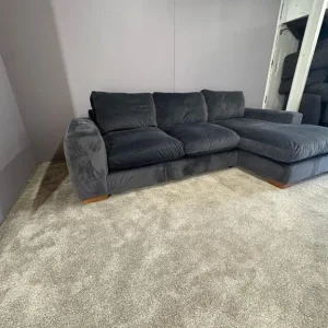 Grey right hand French velvet chaise sofa DELIVERY AVAILABLE - Image 3