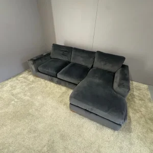 Grey right hand French velvet chaise sofa DELIVERY AVAILABLE - Image 5