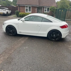 Audi, TT, Coupe, 2009, Manual, 1968 (cc), 2 doors - Image 6