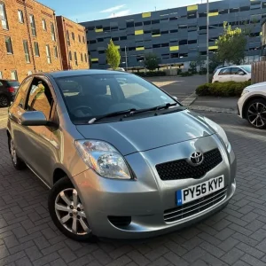 2007 TOYOTA YARIS 1.3 PETROL, LONG MOT, DRIVES PERFECT, CLEAN CAR, FSH - Image 2