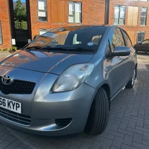 2007 TOYOTA YARIS 1.3 PETROL, LONG MOT, DRIVES PERFECT, CLEAN CAR, FSH - Image 5