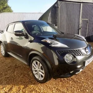 2016 Nissan Juke 1.2 DiG-T N-Connecta 5dr HATCHBACK Petrol Manual - Image 4
