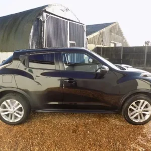 2016 Nissan Juke 1.2 DiG-T N-Connecta 5dr HATCHBACK Petrol Manual - Image 6