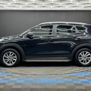 2017 Hyundai Tucson 2.0 CRDi SE Nav 5dr Estate Diesel Manual - Image 8