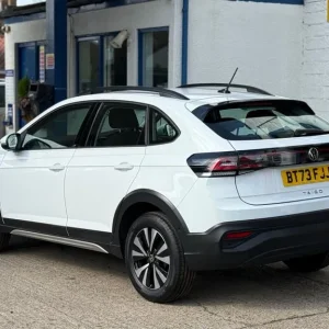 2023 Volkswagen Taigo 1.0 TSI Life 5dr, UNDER 8980 MILES, NOVEMBER 2026 VW WARRANTY, HATCHBACK P... - Image 4