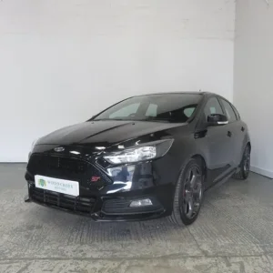 FORD FOCUS 2.0 TDCi ST-2 Euro 6 (s/s) 5dr 2017 - Image 2