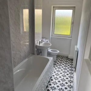 2 Bedroom Flat Blairdardie G15 - Image 7