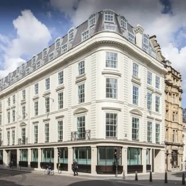 *Moorgate* Private Serviced Offices: Units from 2 to 55 desks for rent EC2