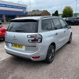 2016 Citroen C4 Picasso GRAND BLUEHDI EXCLUSIVE PLUS MPV Diesel Automatic - Image 6