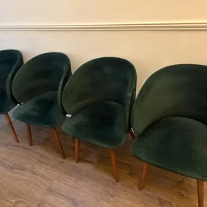 4 Green velvet bucket dining chairs - Image 2