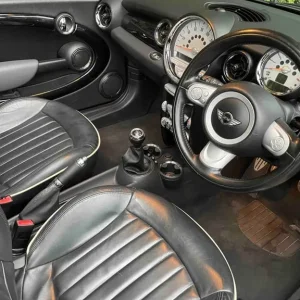 2010 MINI Convertible 1.6 Cooper S [184] 2dr CONVERTIBLE Petrol Manual - Image 3