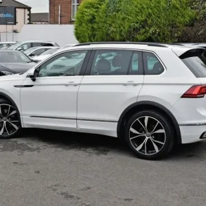 2021 Volkswagen Tiguan 1.5 TSI R-Line SUV 5dr Petrol DSG Euro 6 (s/s) (150 ps) ESTATE Petrol Auto... - Image 7