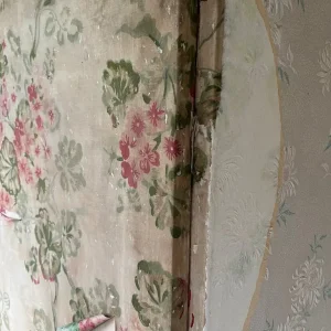 Antique Four Fold Painted Silk? Room Divider Screen. (Project) - Image 7