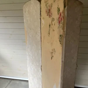 Antique Four Fold Painted Silk? Room Divider Screen. (Project) - Image 8