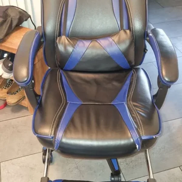 Gaming chair