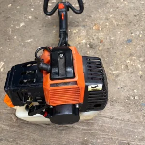 Grass strummer 52cc - Image 4