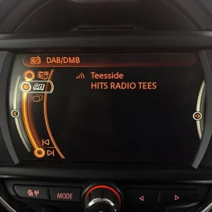 2017 MINI Hatch 1.5 Cooper Hatchback 5dr Petrol Auto Euro 6 (s/s) (136 ps) - PARK SENSORS - Hatch... - Image 6