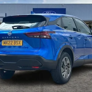2022 Nissan Qashqai 1.3 DIG-T MHEV Acenta Premium SUV 5dr Petrol Hybrid Manual Euro 6 (s/s) (14 S... - Image 4