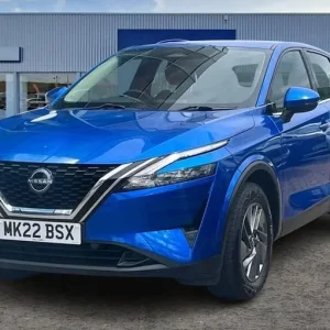 2022 Nissan Qashqai 1.3 DIG-T MHEV Acenta Premium SUV 5dr Petrol Hybrid Manual Euro 6 (s/s) (14 S... - Image 5