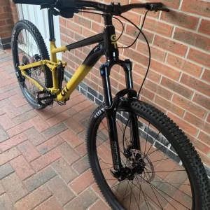 GT Zaskar FS Sport Full Suspension Mountain Bike - Yellow frame size M - Image 3