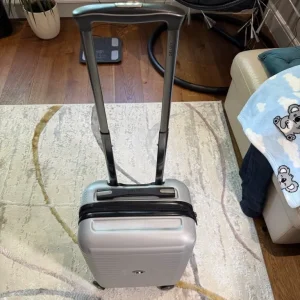 Delsey Paris Cabin Hardside Suitcase 360° Rotate