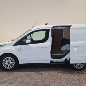FORD TRANSIT CONNECT 1.5 240 ECOBLUE LIMITED P/V L1 120 BHP SWB DIESEL - Image 6