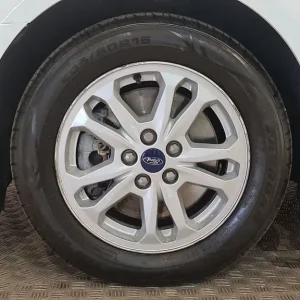 FORD TRANSIT CONNECT 1.5 240 ECOBLUE LIMITED P/V L1 120 BHP SWB DIESEL - Image 7