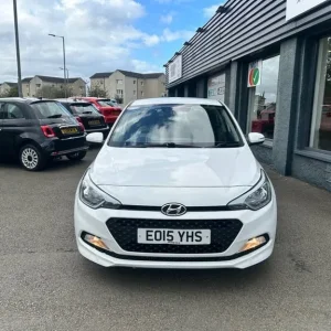 2015 Hyundai i20 1.2 S Hatchback 5dr Petrol Manual Euro 6 (75 ps) Hatchback Petrol Manual - Image 2
