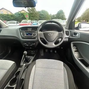 2015 Hyundai i20 1.2 S Hatchback 5dr Petrol Manual Euro 6 (75 ps) Hatchback Petrol Manual - Image 7