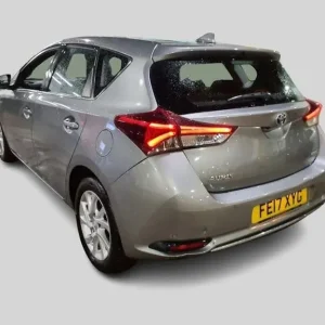 2017 Toyota Auris 1.8 VVT-h Business Edition CVT Euro 6 (s/s) 5dr (Safety Sense) HATCHBACK Petrol... - Image 7