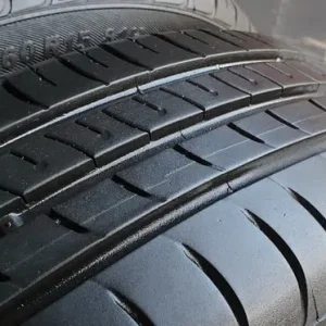 175 60 15 2 x tyres Kumho 7 Ecowing ES01 - Image 4
