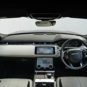 2018 Land Rover Range Rover Velar 2.0 D240 R-Dynamic S Auto 4WD Euro 6 (s/s) 5dr ESTATE Diesel Au... - Image 4