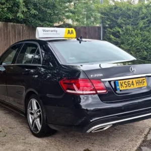 2015 Mercedes-Benz E-Class 2.1 BlueTEC AMG Line G-Tronic+ Euro 6 (s/s) 4dr Saloon Diesel Automatic - Image 4