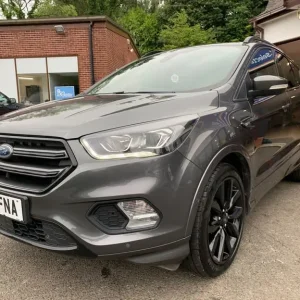 2018 Ford Kuga 1.5 TDCi ST-Line X SUV 5dr Diesel Manual Euro 6 (s/s) (120 ps) - Image 4