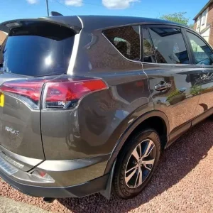 2017 Toyota RAV4 2.0 D-4D Active Euro 6 (s/s) 5dr (Safety Sense) Diesel - Image 3