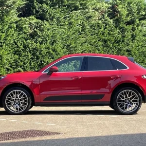 2019 Porsche Macan 3.0T V6 S SUV 5dr Petrol PDK 4WD Euro 6 (s/s) (354 ps) SUV Petrol Automatic - Image 4