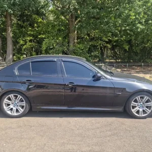 BMW, 3 SERIES, Saloon, 2010, Manual, 1995 (cc), 4 doors - Image 4