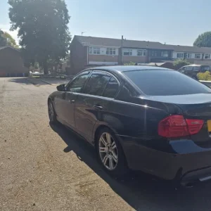 BMW, 3 SERIES, Saloon, 2010, Manual, 1995 (cc), 4 doors - Image 7