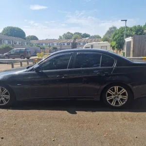 BMW, 3 SERIES, Saloon, 2010, Manual, 1995 (cc), 4 doors - Image 8