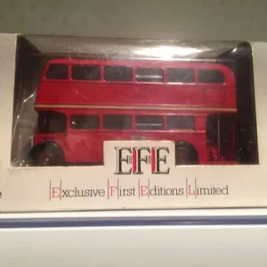 SCALE MODEL BUS London Transport AEC RT Post-War - Image 5