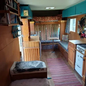 Mercedes 814 horsebox motorhome conversion 7.5 ton - Image 4