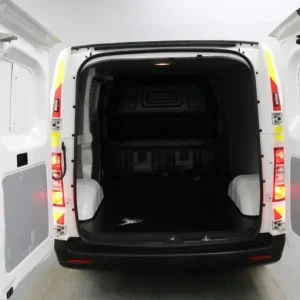 2021 Maxus eDeliver 3 52 kWh Automatic 122 BHP L1 SWB Fully Electric Zero-emission PANEL VAN ELEC... - Image 3